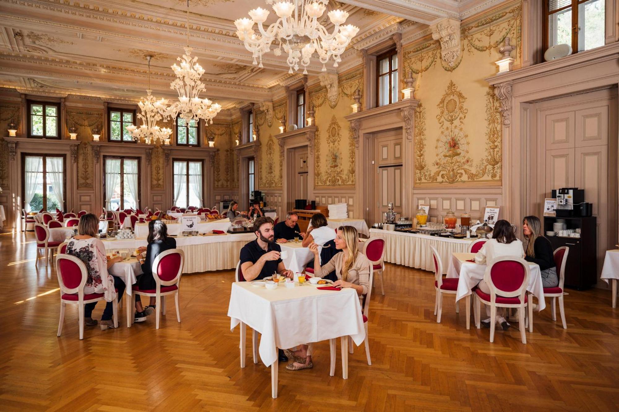 Grand Hotel Des Bains Лавей-ле-Бан Экстерьер фото