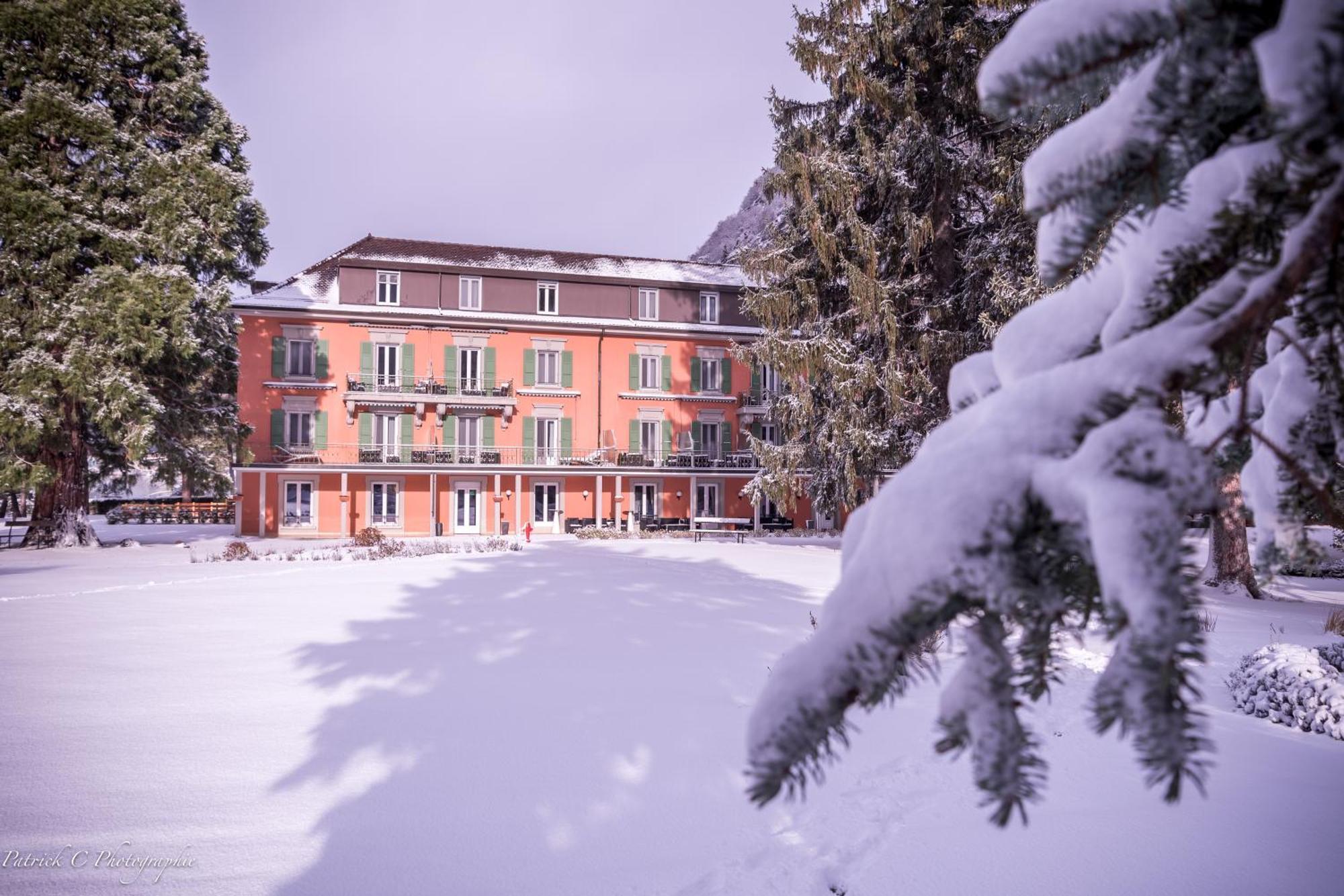 Grand Hotel Des Bains Лавей-ле-Бан Экстерьер фото