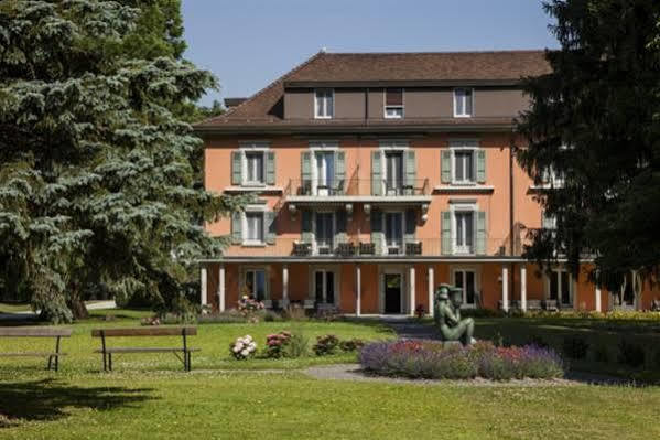 Grand Hotel Des Bains Лавей-ле-Бан Экстерьер фото